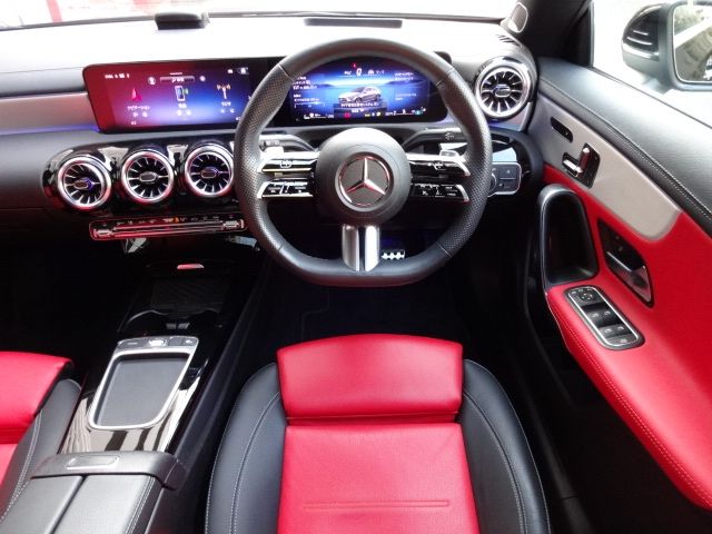 MERCEDES BENZ CLA Shooting Brake