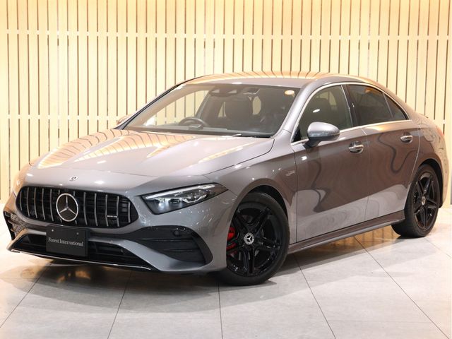 MERCEDES BENZ A-class sedan