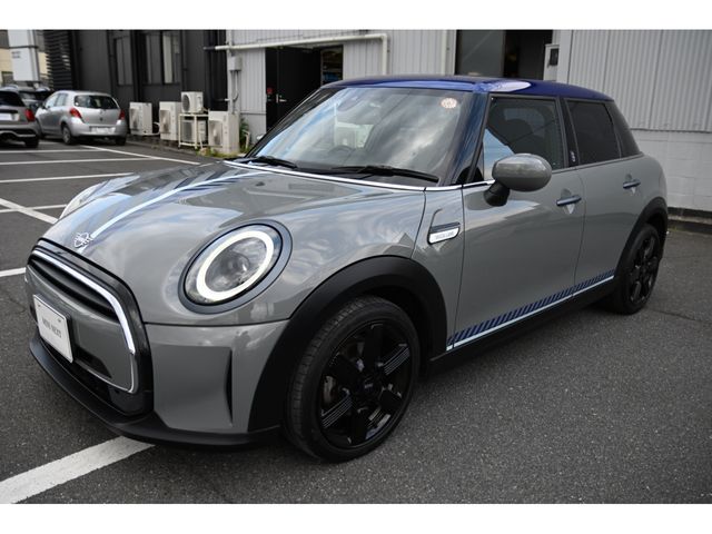 MINI COOPER D 5DOOR