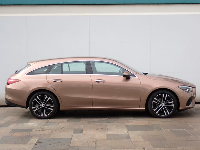 MERCEDES BENZ CLA Shooting Brake