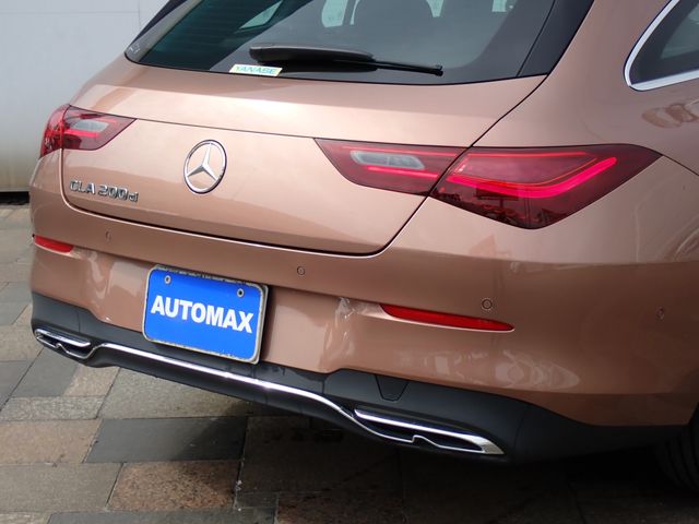 MERCEDES BENZ CLA Shooting Brake