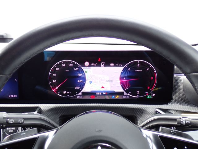 MERCEDES BENZ CLA Shooting Brake