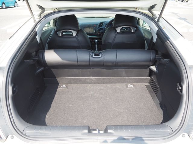 CR-Z
