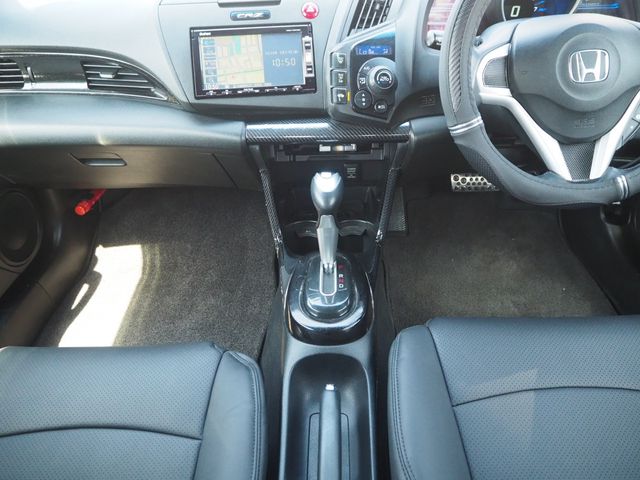 CR-Z