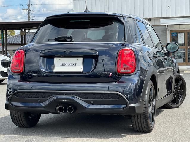MINI COOPER S 5DOOR