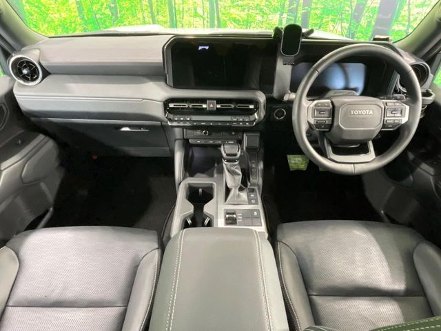 LANDCRUISER 250