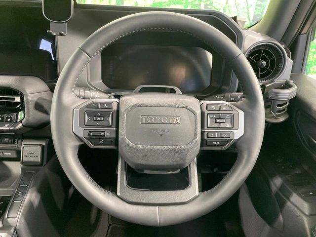 LANDCRUISER 250