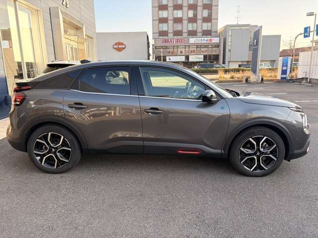 CITROEN E-C4