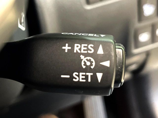 LEXUS IS300h