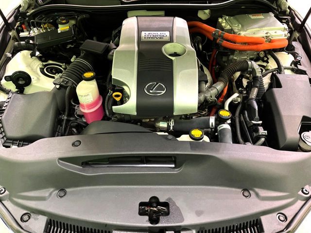 LEXUS IS300h