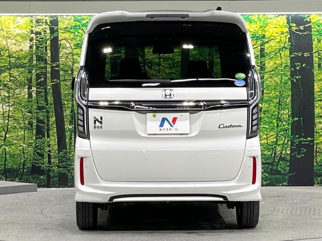 N-BOX CUSTOM