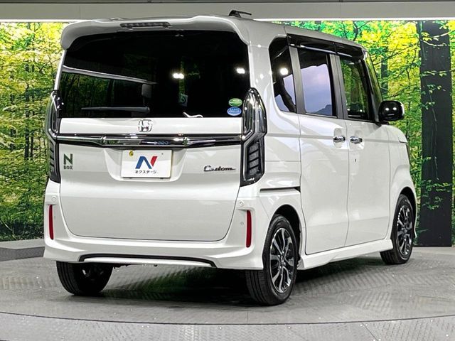N-BOX CUSTOM