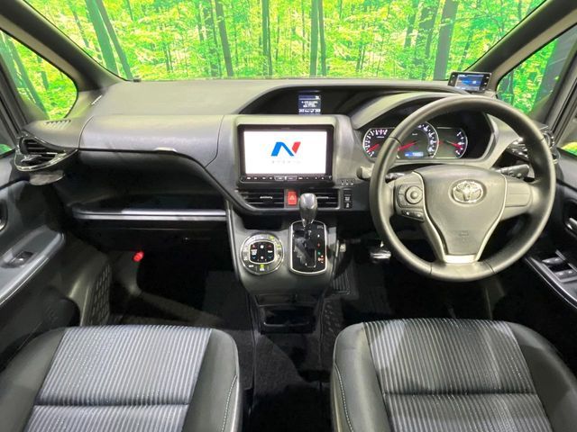 VOXY 4WD