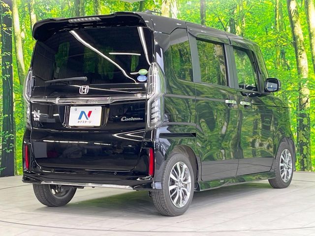 N-BOX CUSTOM