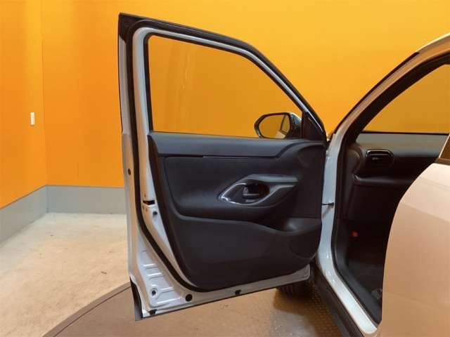 YARIS CROSS