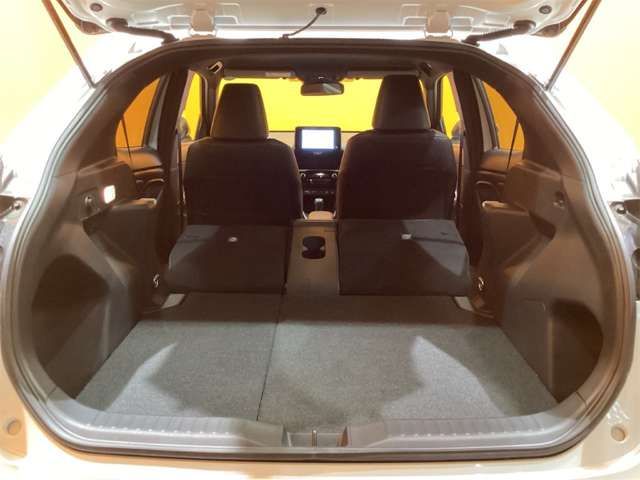 YARIS CROSS
