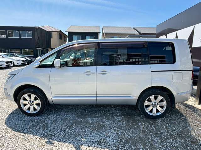 DELICA D:5 4WD