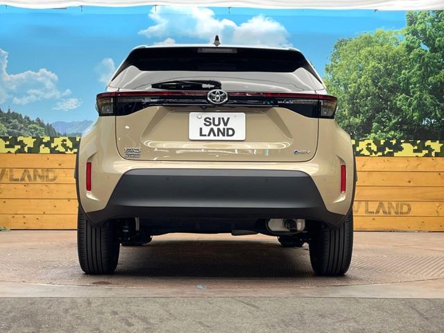 YARIS CROSS HYBRID