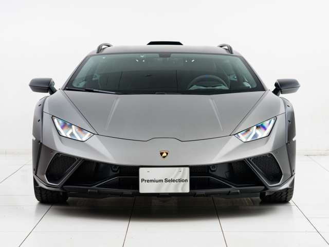 LAMBORGHINI HURACAN