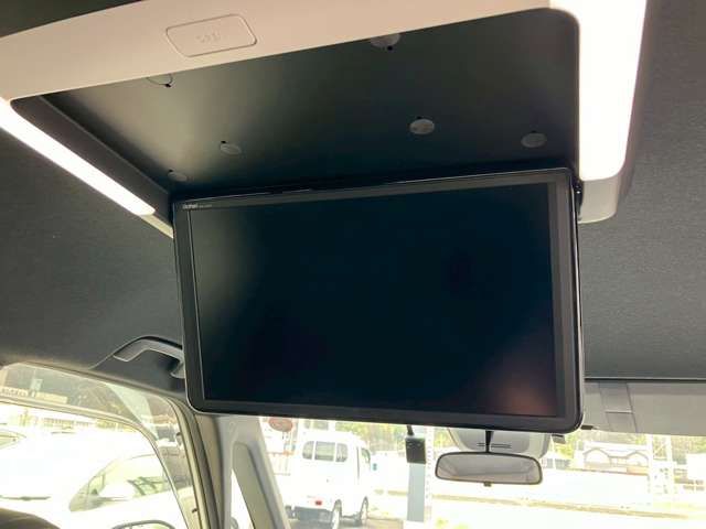 STEPWAGON e:HEV SPADA