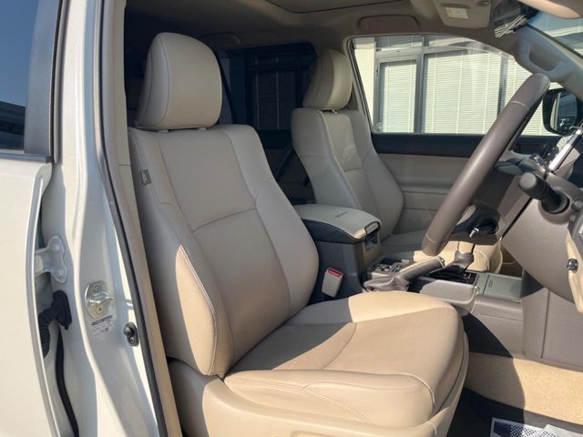 LANDCRUISER PRADO