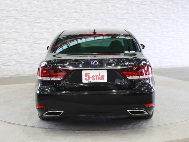 LEXUS LS600h