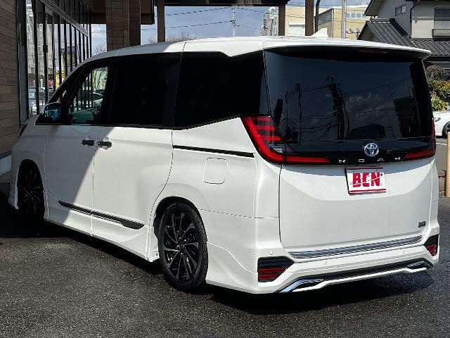 NOAH HYBRID