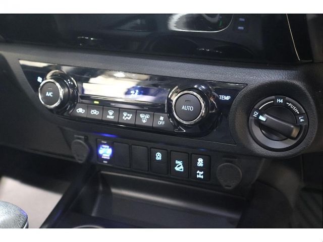 HILUX 4WD