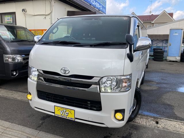 HIACE van 4WD