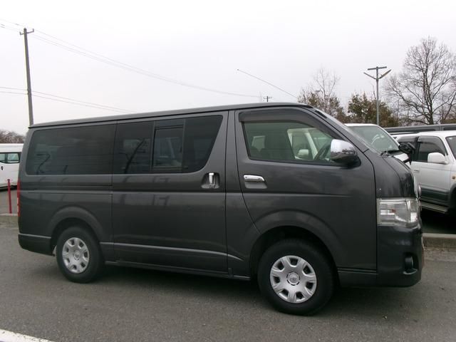 HIACE van 4WD