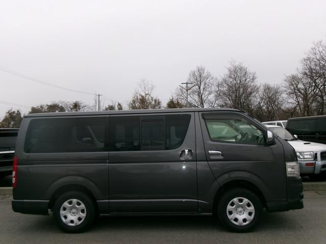 HIACE van 4WD
