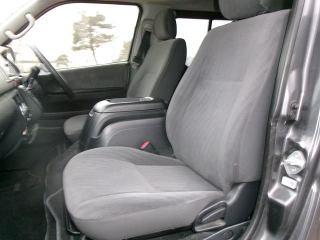 HIACE van 4WD