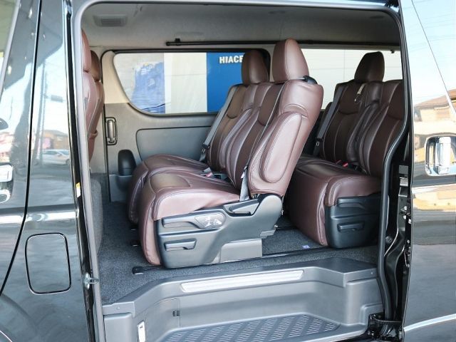 HIACE wagon