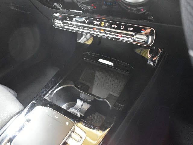 MERCEDES BENZ CLA class