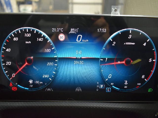 MERCEDES BENZ CLA class