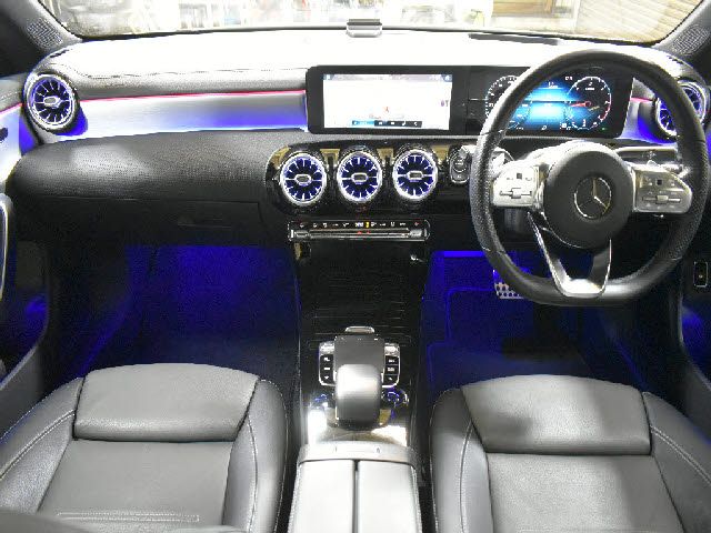 MERCEDES BENZ CLA class