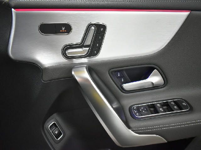 MERCEDES BENZ CLA class
