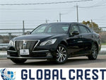CROWN sedan hybrid