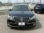 CROWN sedan hybrid
