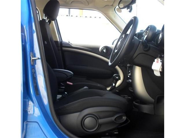 BMW MINI COOPER CROSSOVER