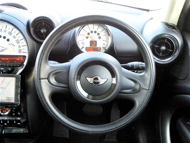 BMW MINI COOPER CROSSOVER