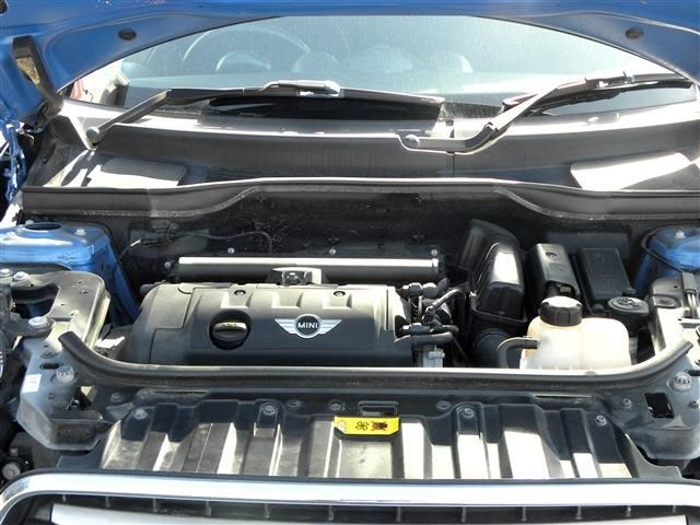 BMW MINI COOPER CROSSOVER