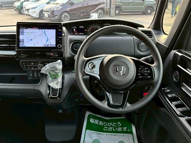 N-BOX CUSTOM