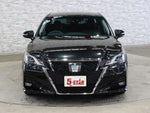 CROWN sedan hybrid