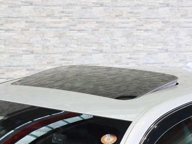 LEXUS LS600h