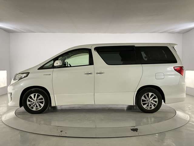 ALPHARD hybrid 4WD