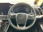 VOXY HYBRID