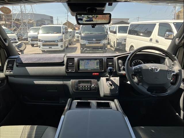 HIACE van 2WD