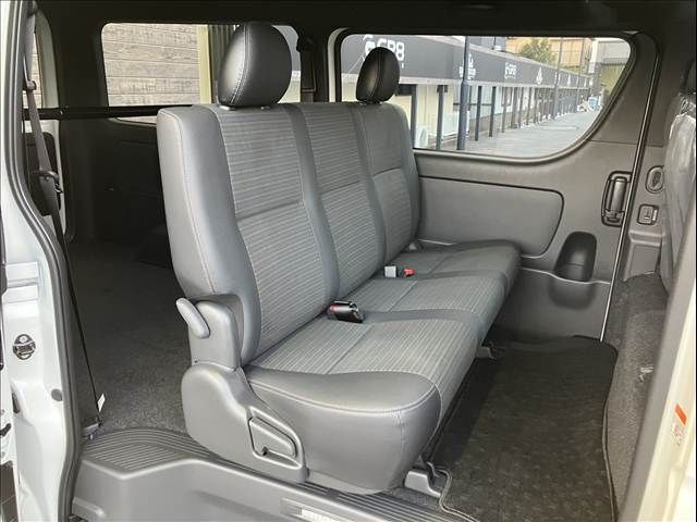 HIACE van 2WD