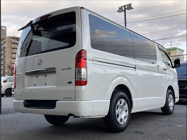 HIACE van 2WD